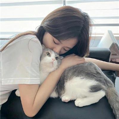 开画少女漫